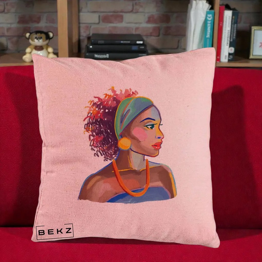 Perna Decorativa Portret Femeie Urbana Acuarela, 40x40 cm, Roz, Husa Detasabila, Perna Inclusa, BEKZ®