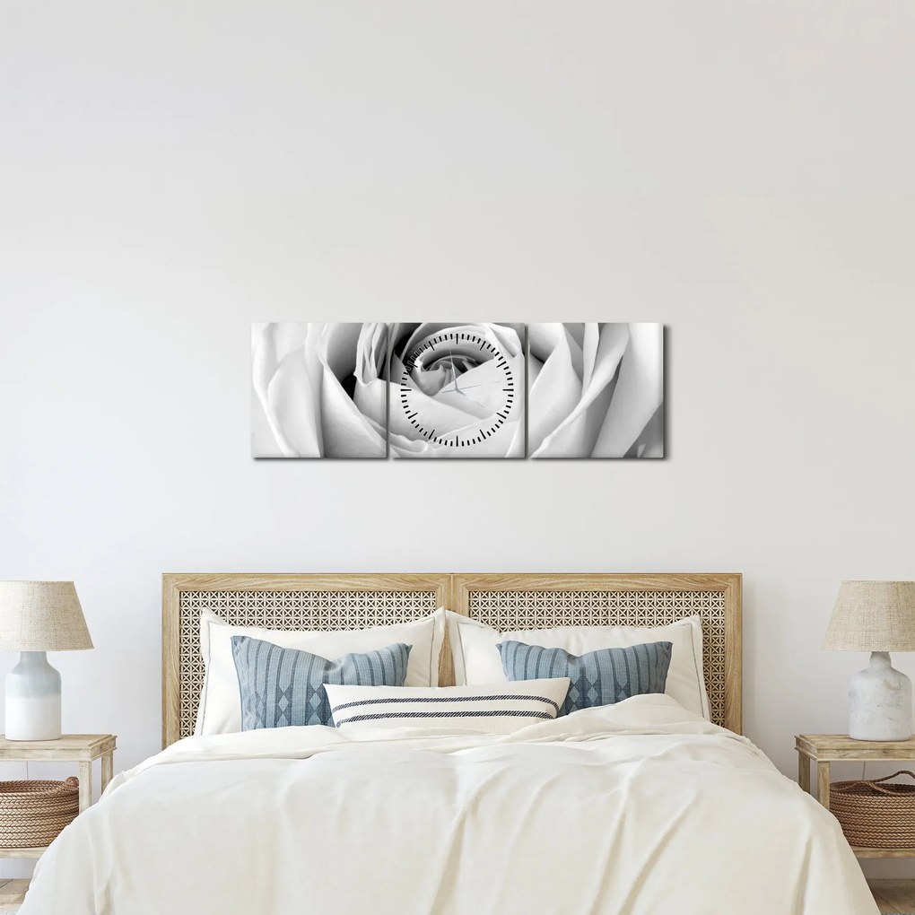 Tablou - Detailu de floare de trandafir (cu ceas) (90x30 cm)