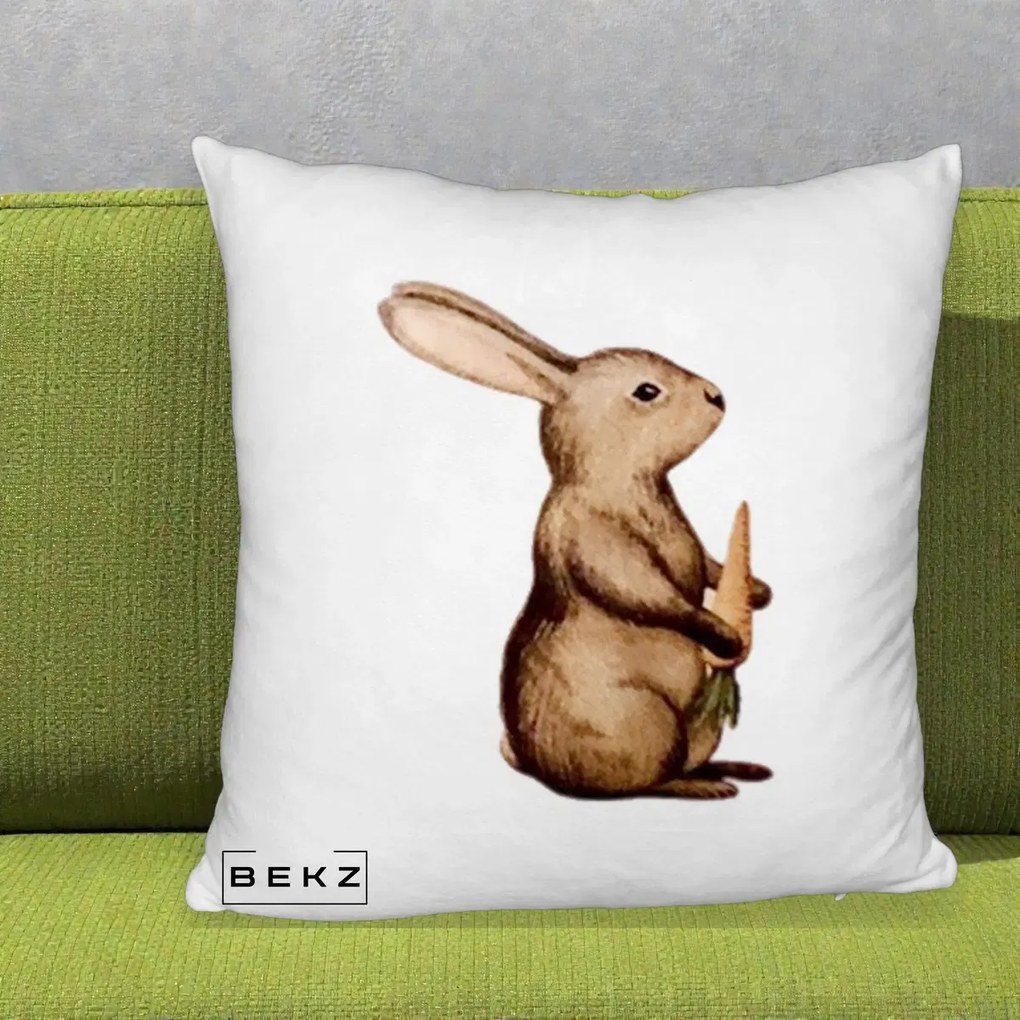 Perna Decorativa Iepuras Acuarela cu Morcov, 40x40 cm, Alb Pufos, Husa Detasabila, Perna Inclusa, BEKZ®