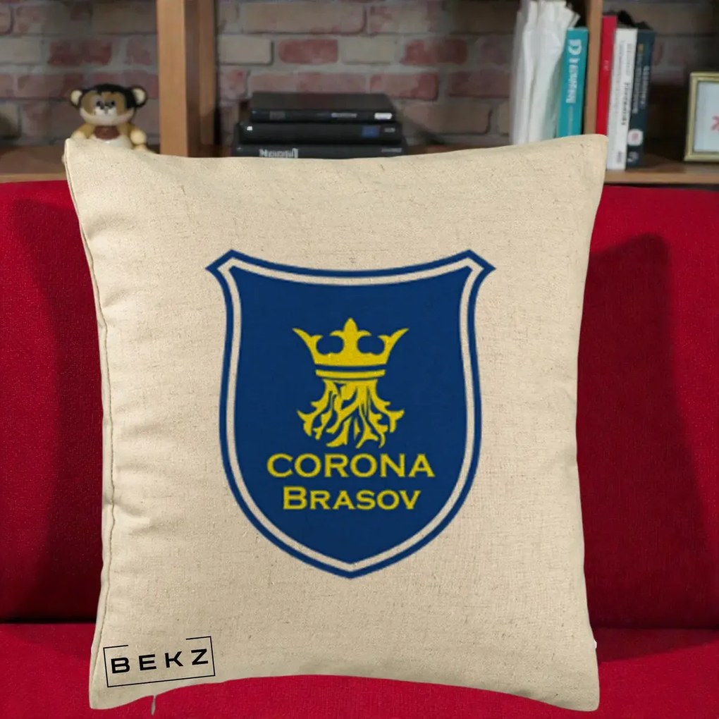 Perna Personalizata Corona Brasov Fotbal, 40x40 cm, Bej, Husa Detasabila, Perna Inclusa, BEKZ®