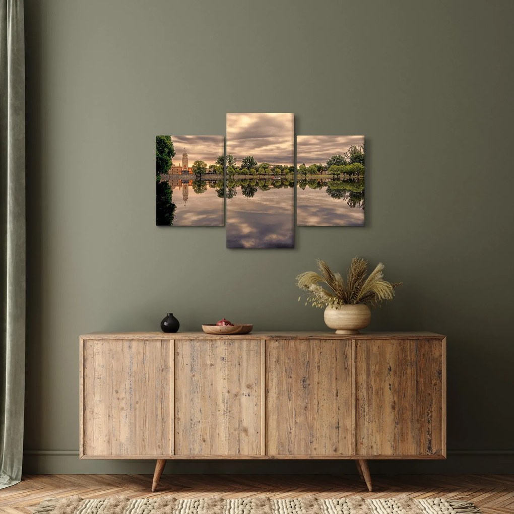 Tablou cu lac și copaci (90x60 cm)