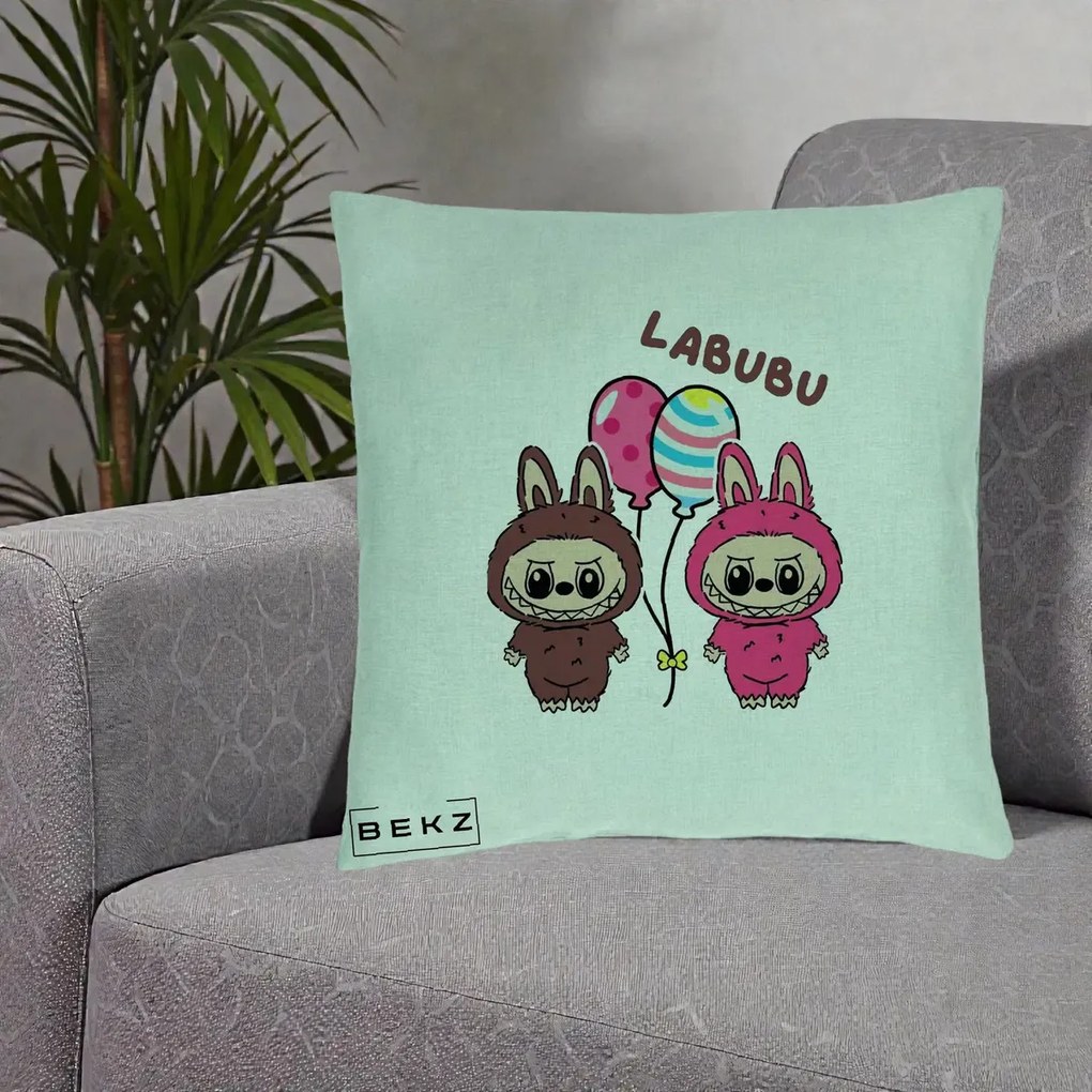 Perna Personalizata Labubu Cuplu cu Baloane, 40x40 cm, Verde Menta, Husa Detasabila, Perna Inclusa, BEKZ®