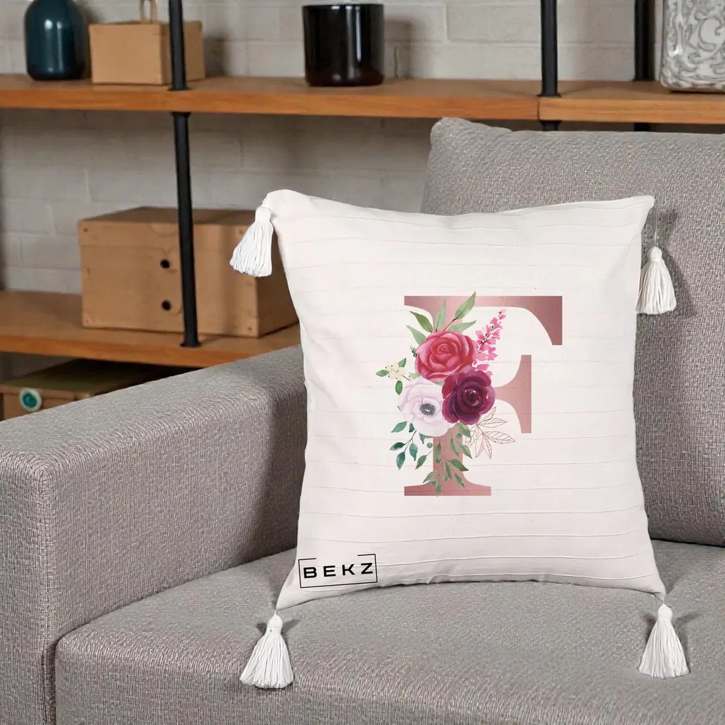 Cadou Personalizat - Perna Personalizata Monograma Rose Gold Litera F, 40x40 cm, Bej cu Franjuri, Husa Detasabila, Perna Inclusa, BEKZ®