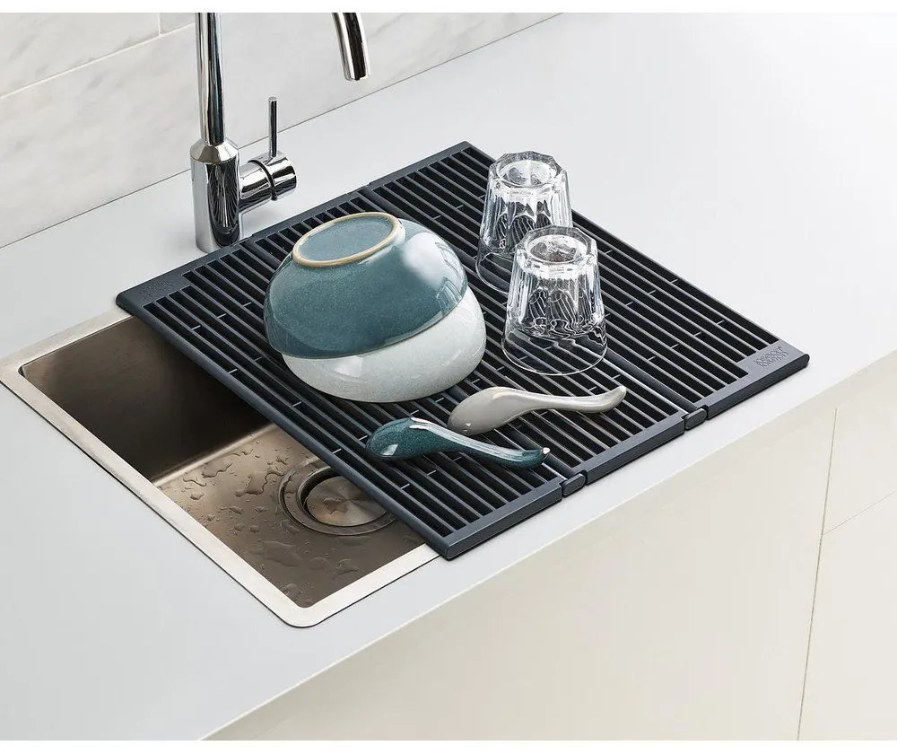 Scurgător de vase gri ajustabil din plastic 43x13 cm Platform – Joseph Joseph