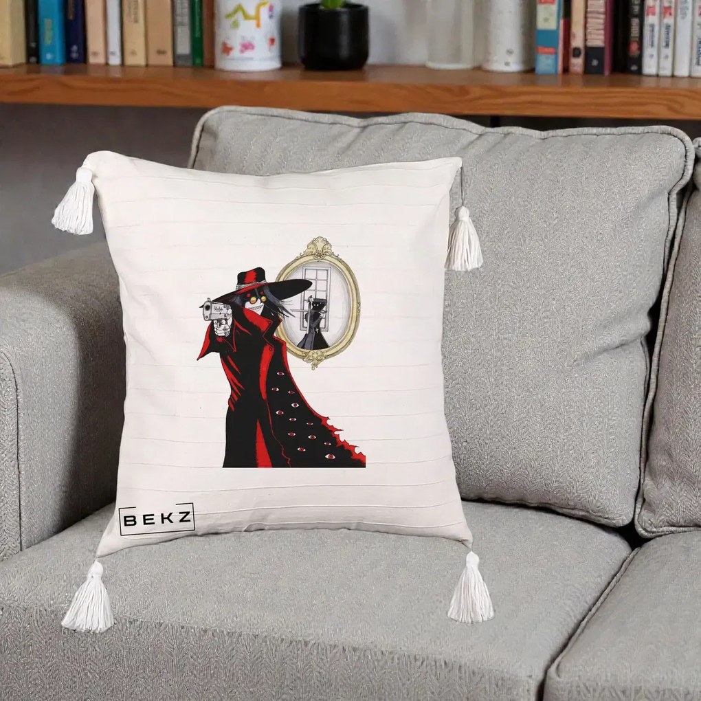 Perna Personalizata Hellsing Alucard cu Pistoale, 40x40 cm, Bej cu Franjuri, Husa Detasabila, Perna Inclusa, BEKZ®