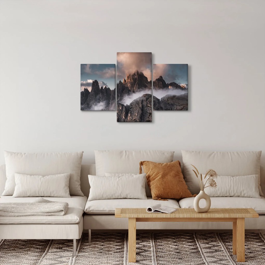 Tablou - Dolomiți Italieni ascunși în ceață (90x60 cm)