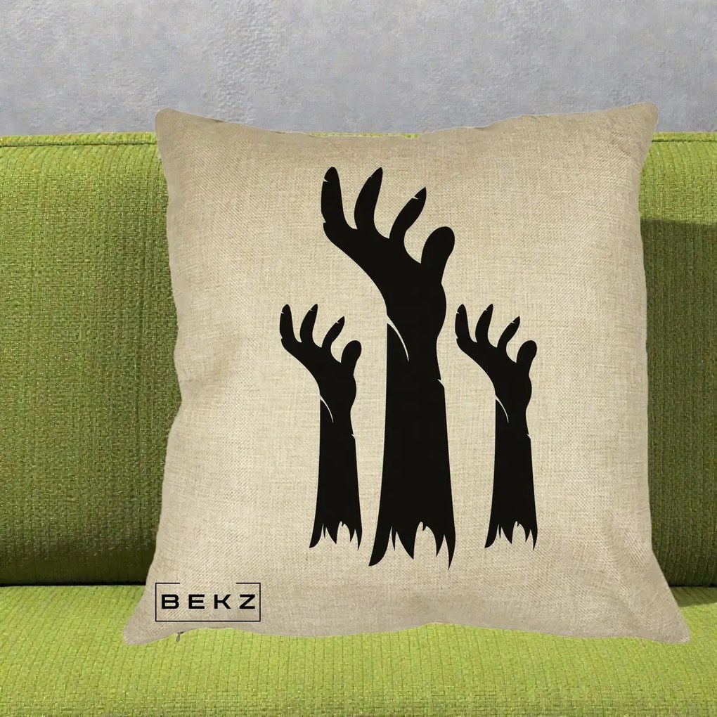 Perna Decorativa Halloween Maini Zombie Alb-Negru, 40x40 cm, Crem, Husa Detasabila, Perna Inclusa, BEKZ®