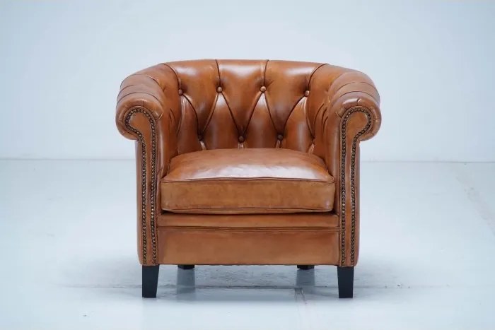 Fotoliu Chesterfield din piele naturală full grain maro, 80×80×66 cm, „Classic Chic"