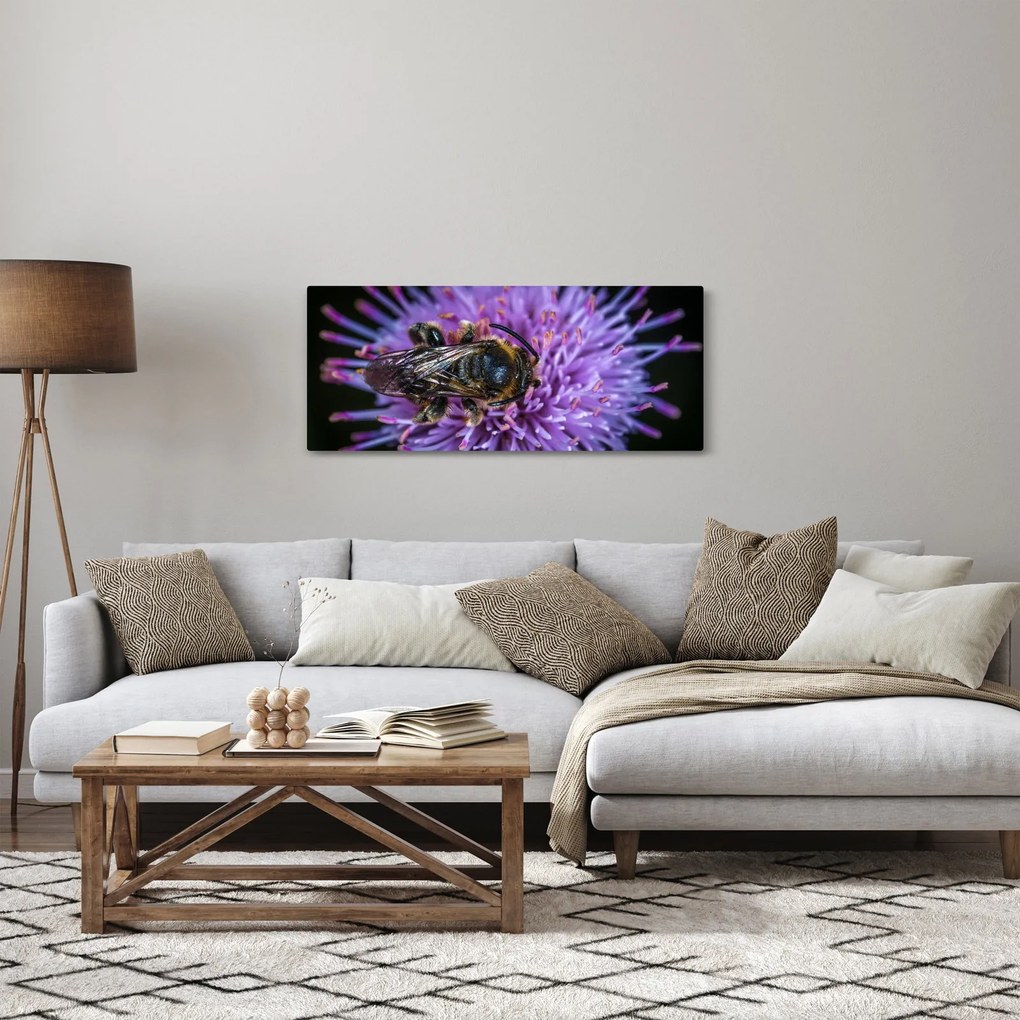 Tablou cu albina pe floare (120x50 cm)