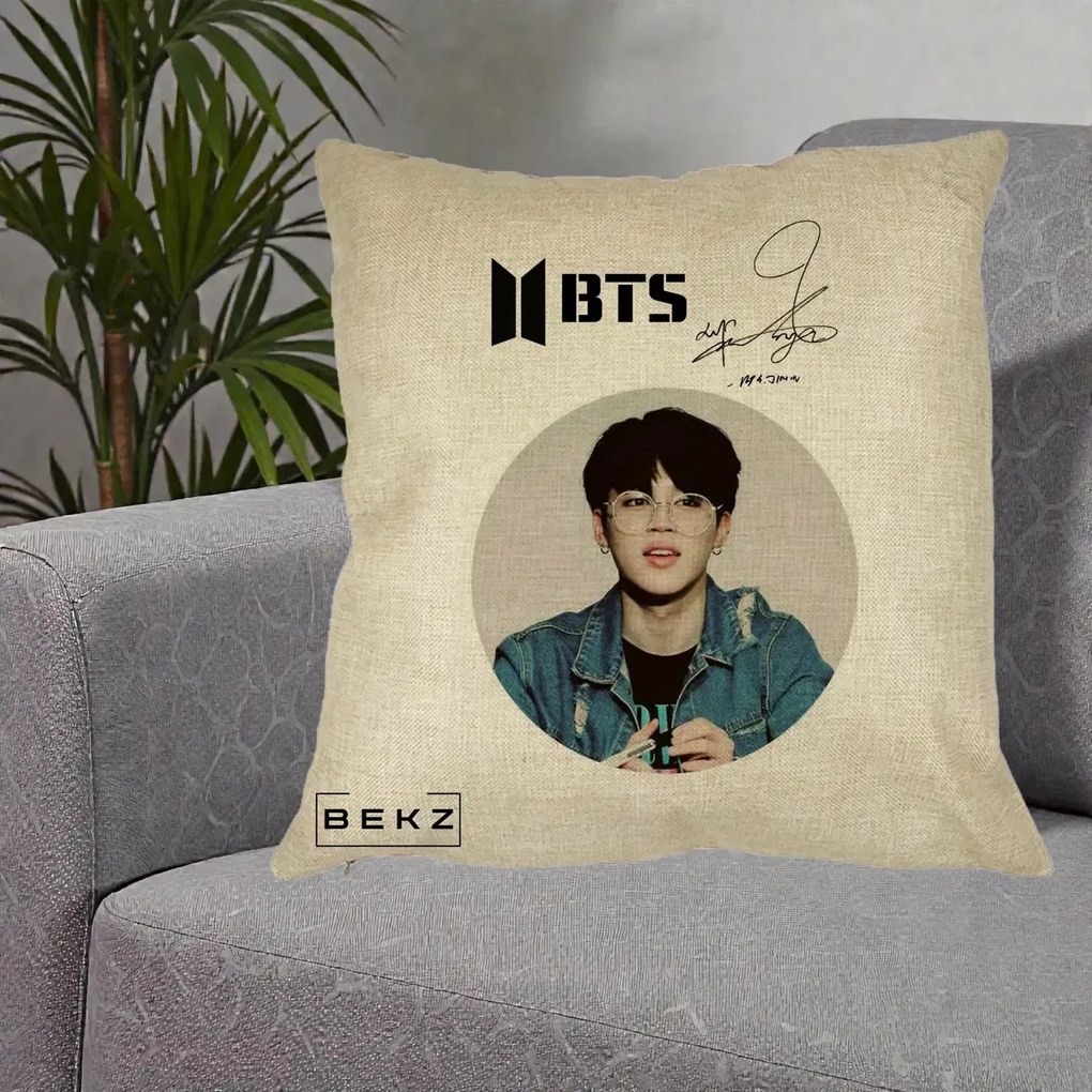 Perna Personalizata K-pop BTS Jimin Portret Cerc Autograf Geaca, 40x40 cm, Crem, Husa Detasabila, Perna Inclusa, BEKZ®