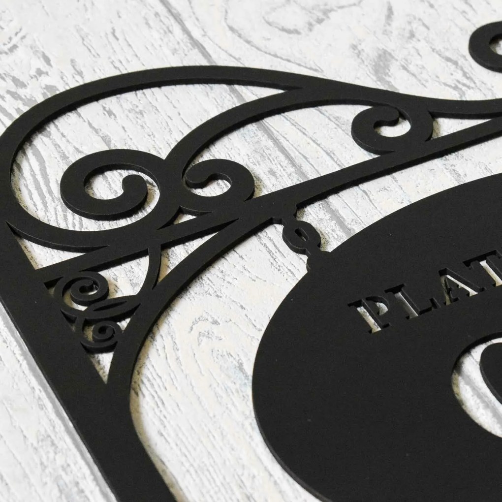 DUBLEZ | Decorațiune din lemn pentru ușă - Platform 9 și 3/4