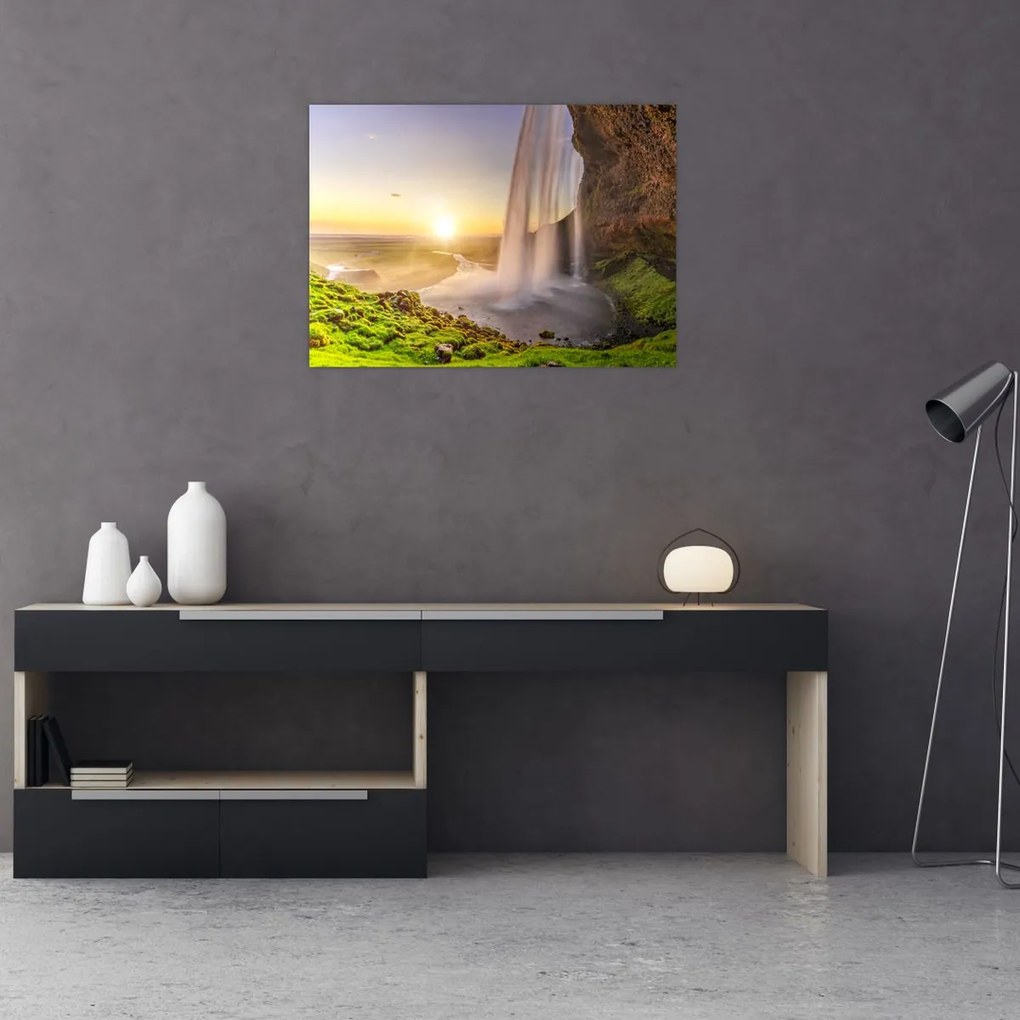Tablou pe sticlă - Seljalandsfoss din spatele peșterii (70x50 cm)