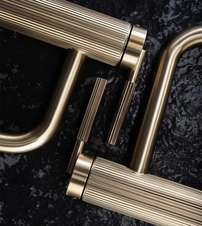 Baterie pentru baie Rea Argon auriu periat