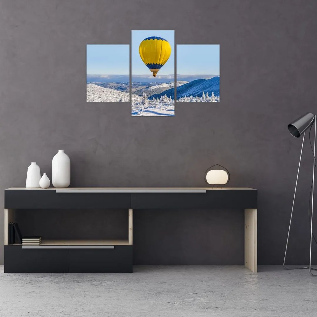 Tablou - Zbor peste peisaj de iarnă (90x60 cm)