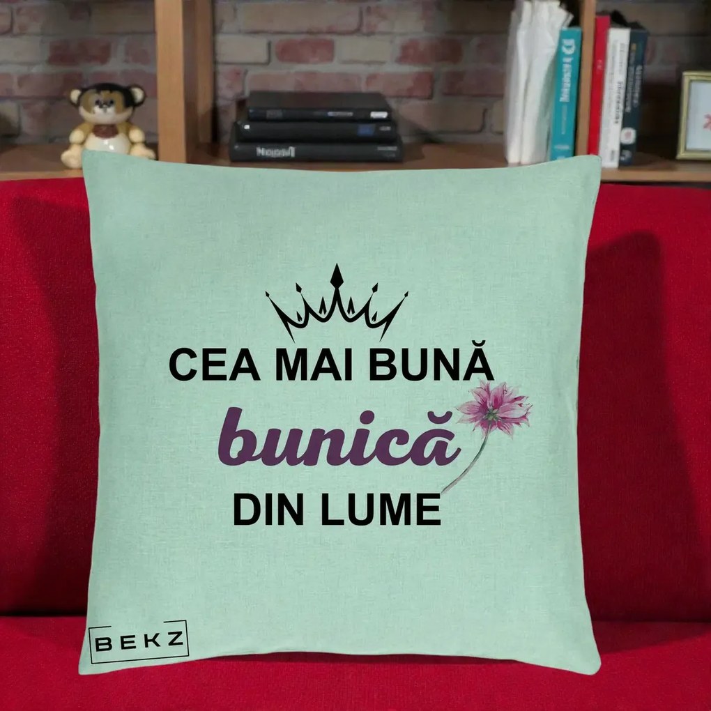 Cadou pentru Bunica - Perna Personalizata Cea Mai Buna Bunica Din Lume Coroana Mov Floare Roz, 40x40 cm, Verde Menta, Husa Detasabila, Perna Inclusa, BEKZ®
