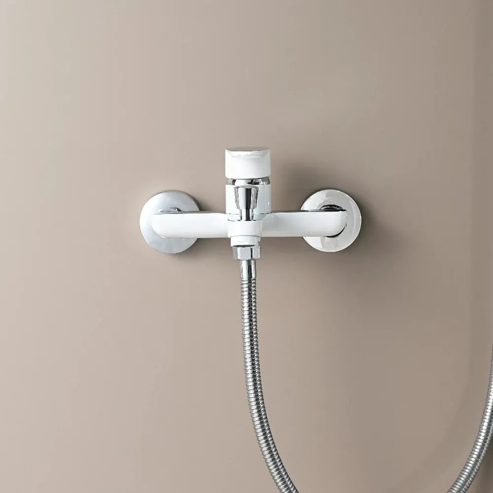 Robinet de umplere a băii Colly