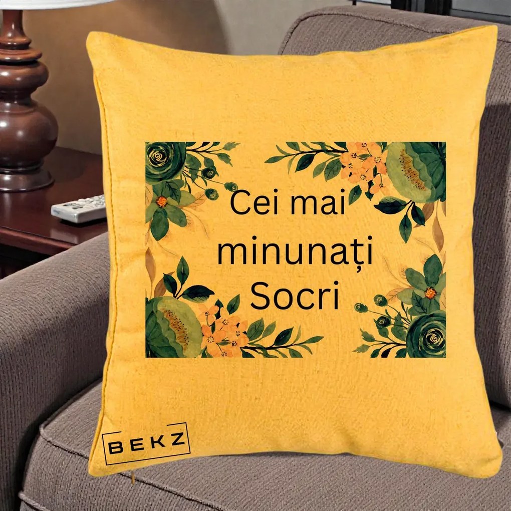 Cadou pentru Socri - Perna Personalizata Cei mai Minunati Socri cu Flori Albastre si Roz, 40x40 cm, Galben, Husa Detasabila, Perna Inclusa, BEKZ®