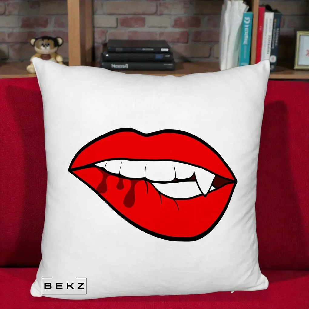 Perna Decorativa Vampire Lips Halloween, 40x40 cm, Alb Pufos, Husa Detasabila, Perna Inclusa, BEKZ®