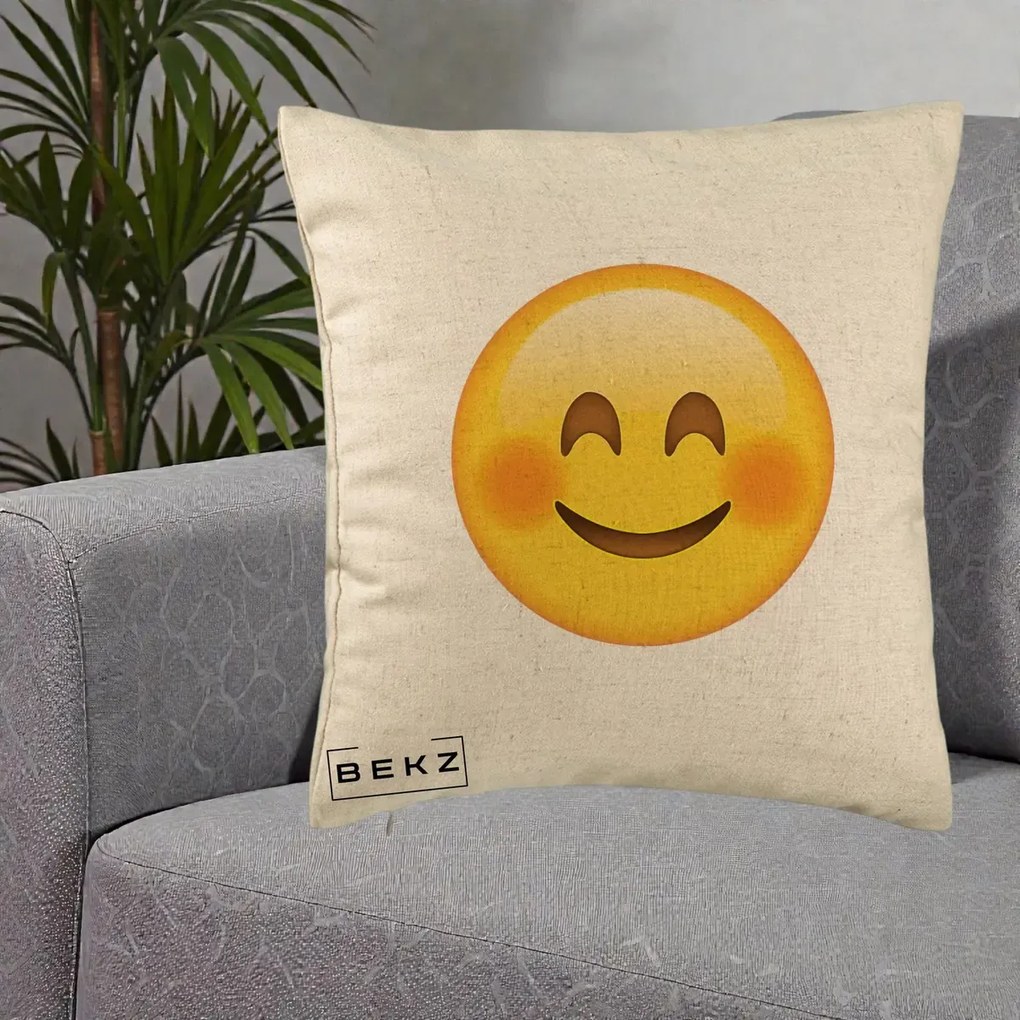 Perna Decorativa Emoji Fericit Roscat, 40x40 cm, Bej, Husa Detasabila, Perna Inclusa, BEKZ®