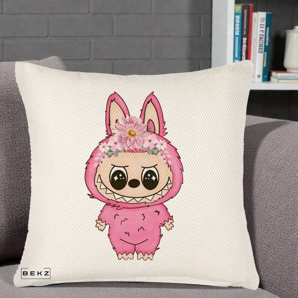 Perna Personalizata Labubu Roz cu Coroana Florala, 40x40 cm, Crem Reliefat, Husa Detasabila, Perna Inclusa, BEKZ®