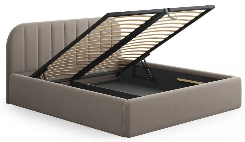 Pat matrimonial maro deschis tapițat cu spațiu de depozitare cu somieră 200x200 cm Juno – Windsor &amp; Co Sofas