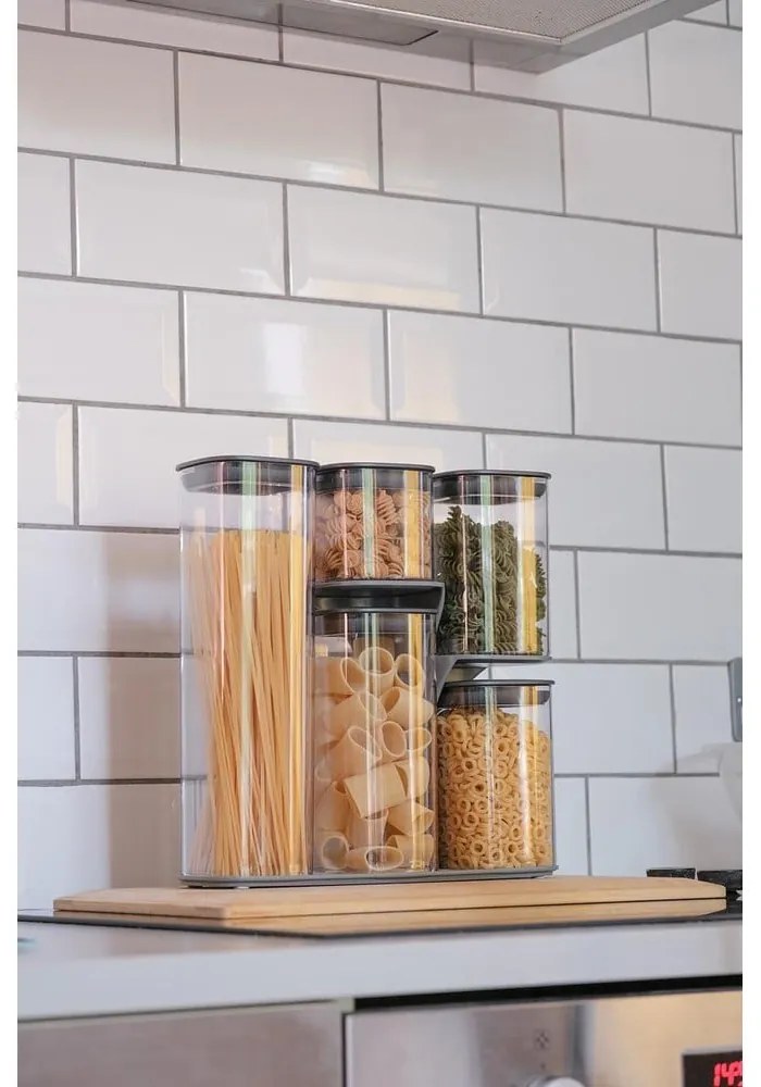 Recipiente 5 buc. pentru alimente Podium – Joseph Joseph