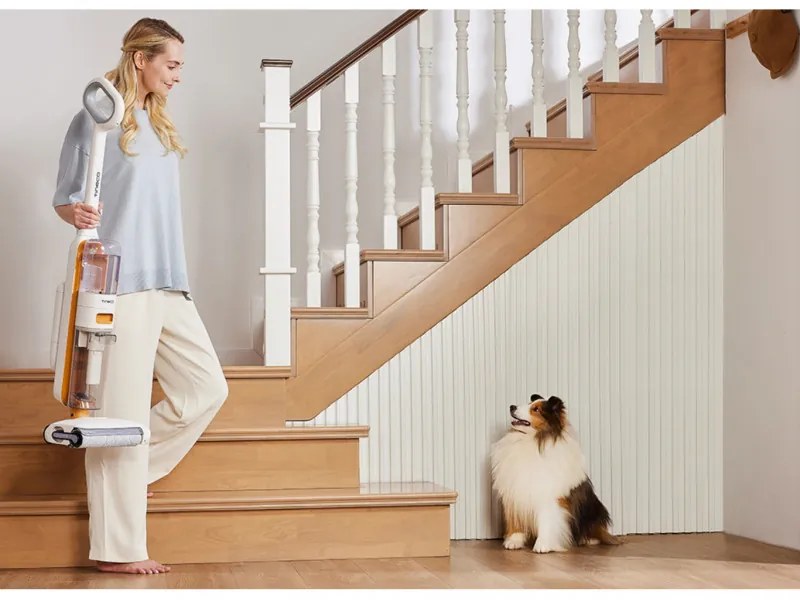 Aspirator vertical Tineco iFloor Y2 Plus, 6500 Pa, Wi-Fi, 0.8 L apa murdara/1 L apa curata, LED, Auto-curatare, 70 m², Indicatori, Alb/Portocaliu