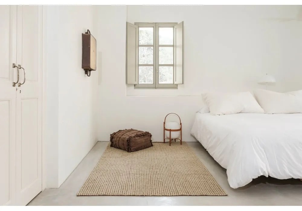 Covor tip traversă kaki lavabil, țesut manual din lână 80x230 cm Unexpected Wool – Lorena Canals