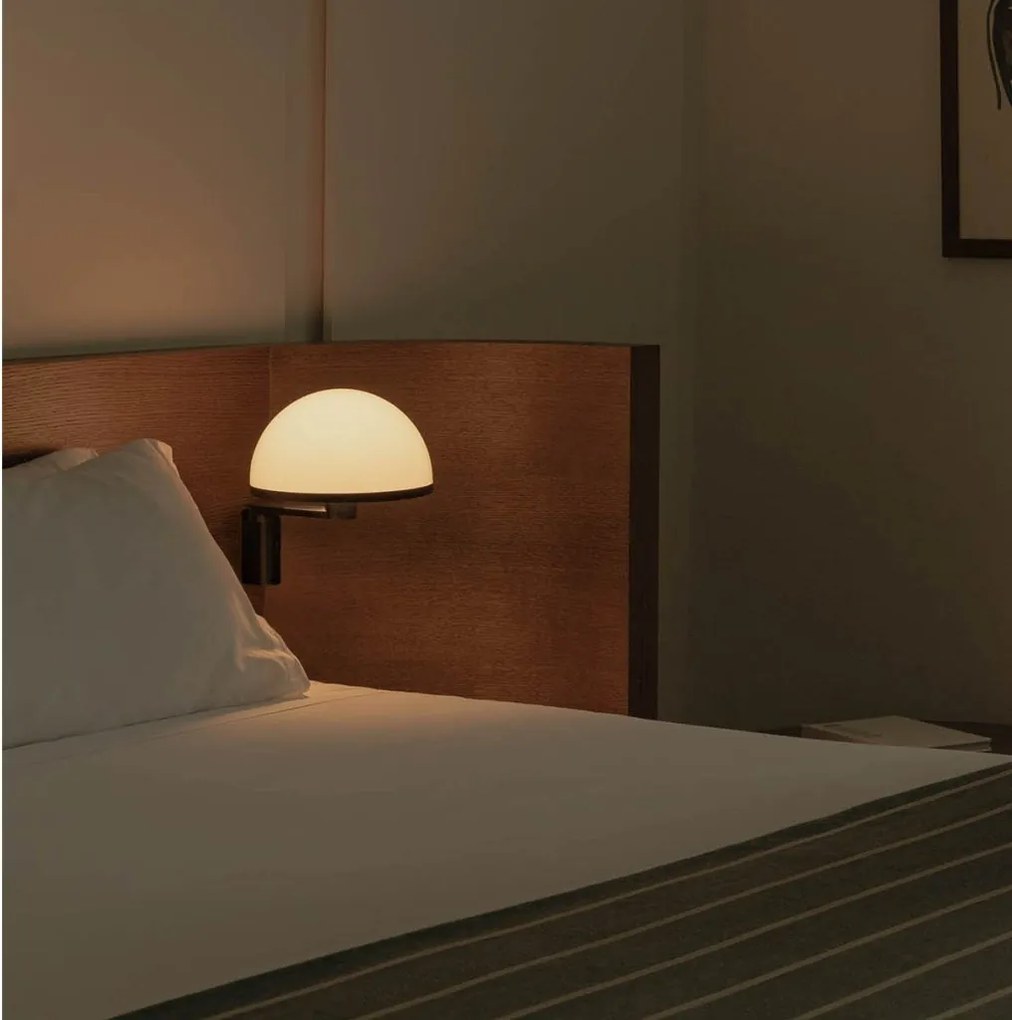 Aplica de perete neagra design minimalist DOME