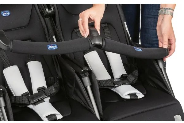 Cărucior de copii pentru gemeni Chicco OHLALA TWIN Black Night negru