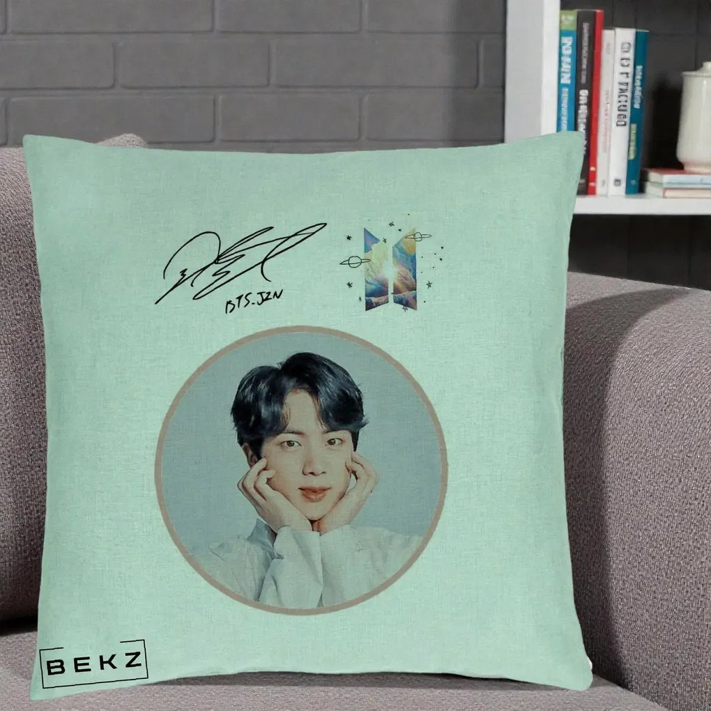 Perna Personalizata K-pop BTS Jin Portret cu Autograf, 40x40 cm, Verde Menta, Husa Detasabila, Perna Inclusa, BEKZ®