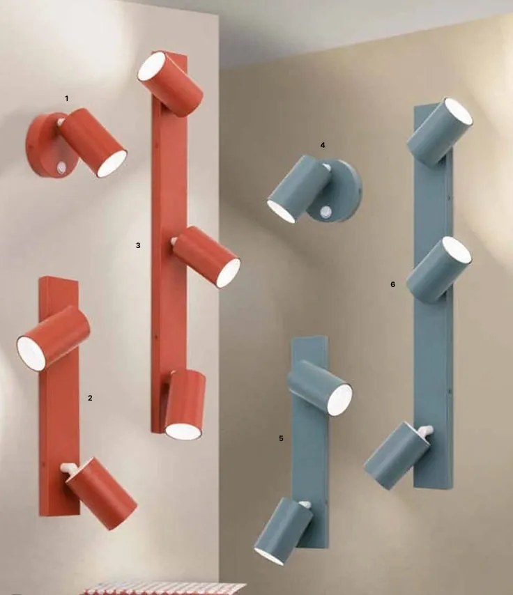 Aplica de perete cu spot directionabil stil minimalist PENN, rosu coral