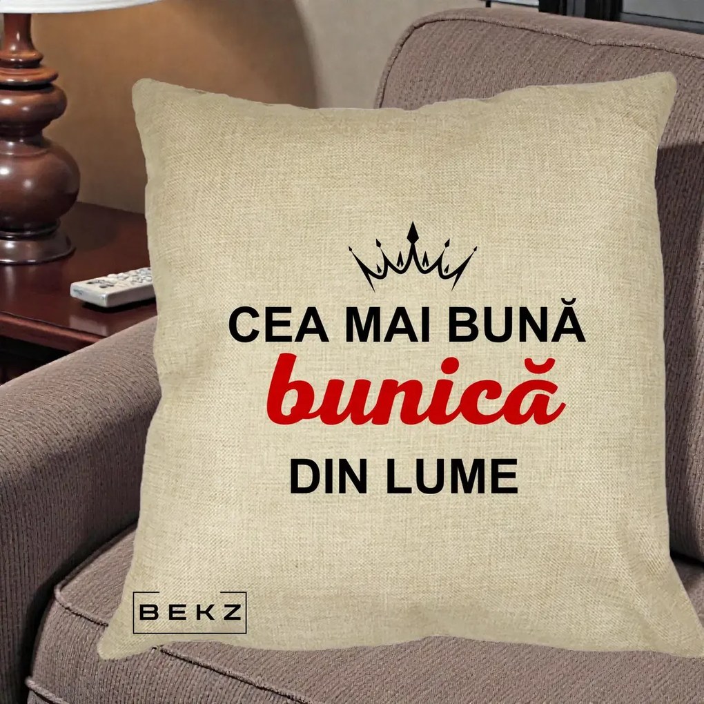 Cadou pentru Bunica - Perna Personalizata Cea Mai Buna Bunica Din Lume Coroana Neagra, 40x40 cm, Crem, Husa Detasabila, Perna Inclusa, BEKZ®