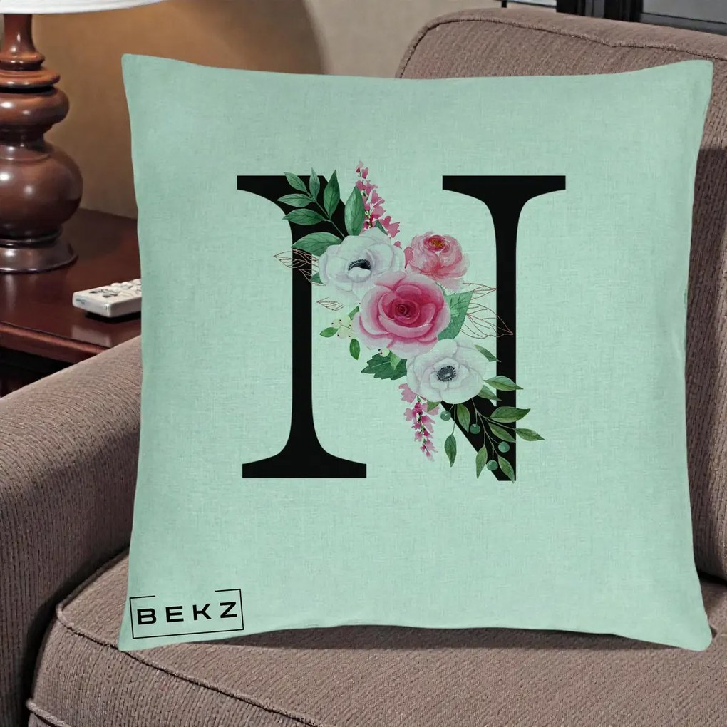 Cadou Personalizat - Perna Personalizata Monograma Florala Litera N, 40x40 cm, Verde Menta, Husa Detasabila, Perna Inclusa, BEKZ®