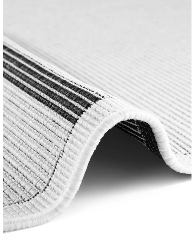 Covor tip traversă pentru interior și exterior alb-negru 80x250 cm Duet Bowen – NORTHRUGS