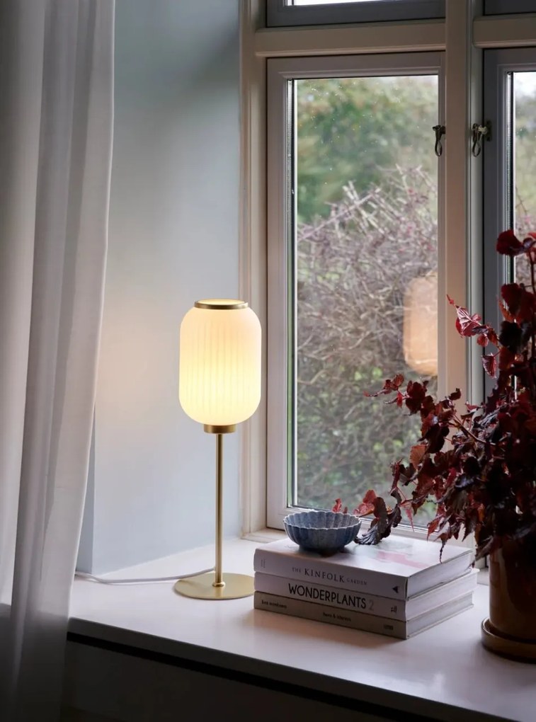 Veioza, lampa de masa design scandinav Milford alama
