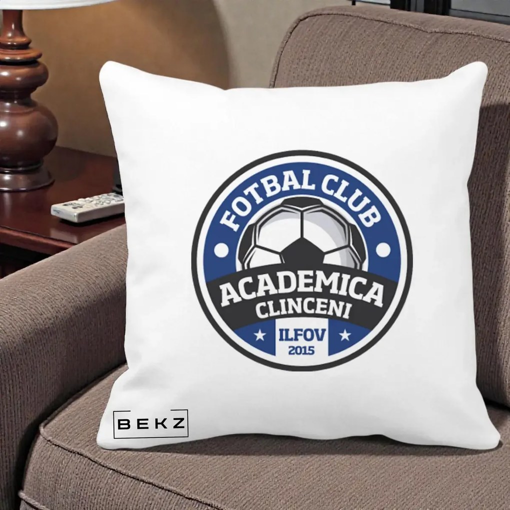 Perna Personalizata Academica Clinceni Fotbal Club, 40x40 cm, Alba Mata, Husa Detasabila, Perna Inclusa, BEKZ®