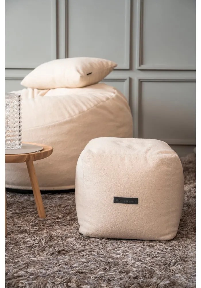 Fotoliu bean bag crem cu tapițerie din catifea reiată Up! MooG – SLOWDOWN