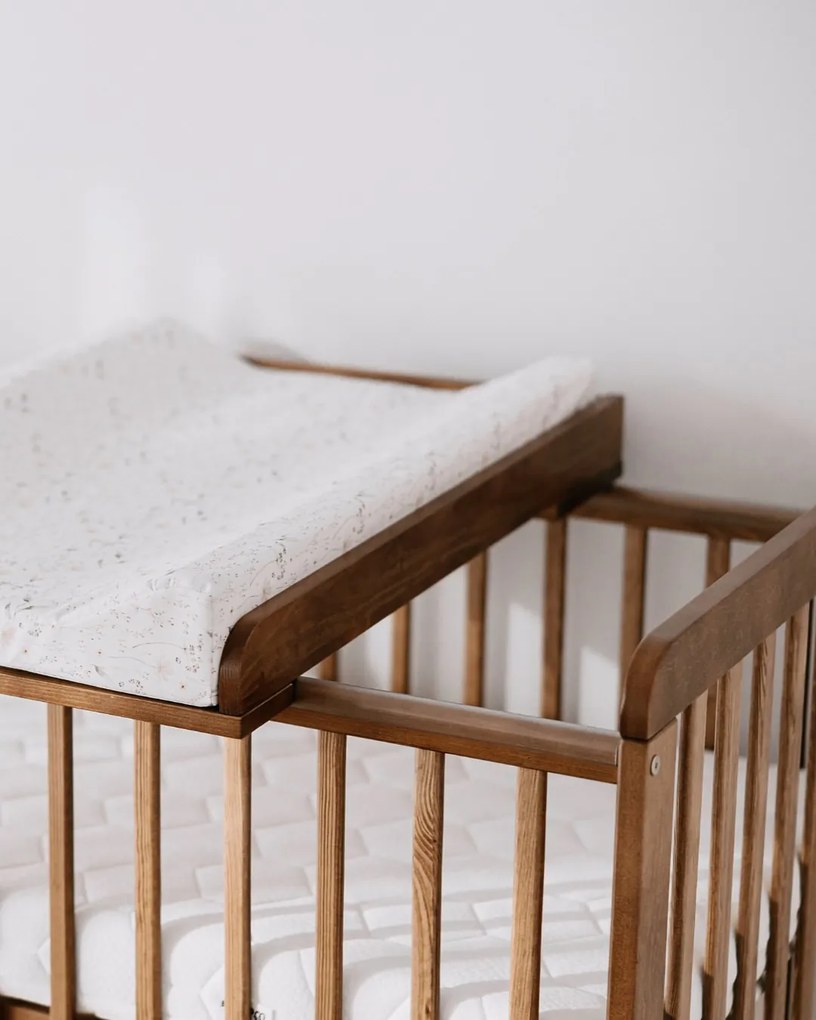 Saltea din spuma pentru masa de infasat din lemn, atasabila la patut bebe, 120x60 si 140x70 cm, impermeabila cu margini de protectie, 72x47 cm Lunca by Woodies