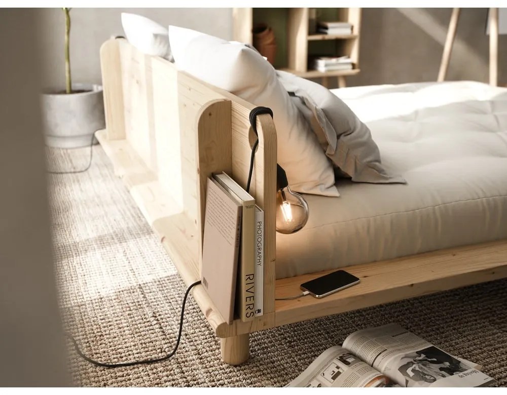 Pat matrimonial din lemn masiv de pin cu somieră 180x200 cm Peek – Karup Design