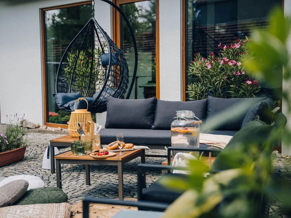 Scaun suspendat gri KOKON cu suport, perna gri