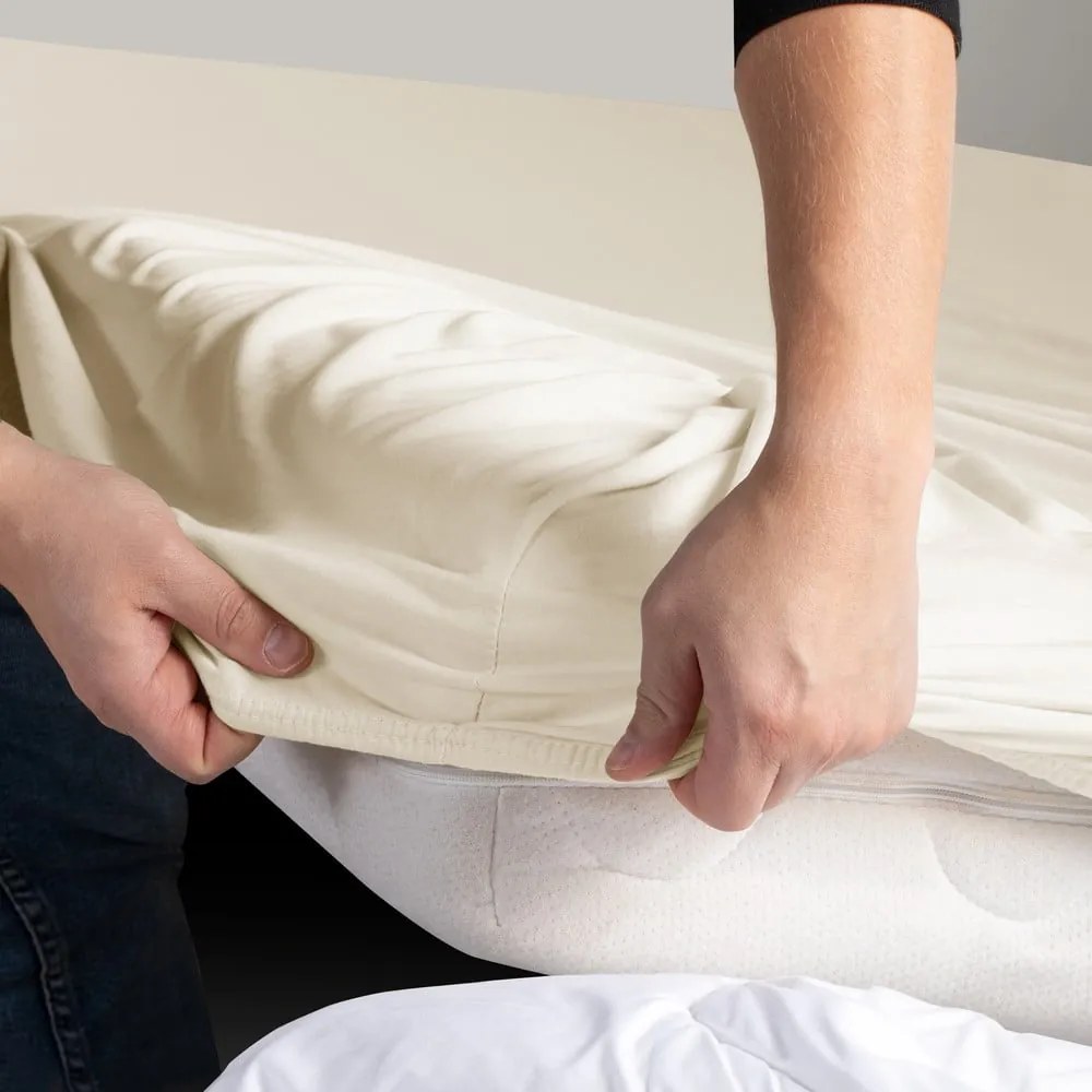 Cearceaf alb-crem din jerseu cu elastic 220x200 cm Amber – Restilo