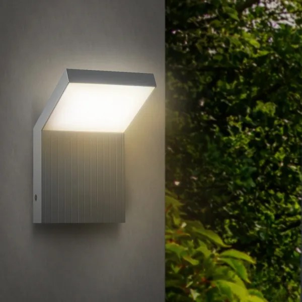 Brilagi - Aplica exterioară de perete RIANO LED/8W/230V argintie IP65