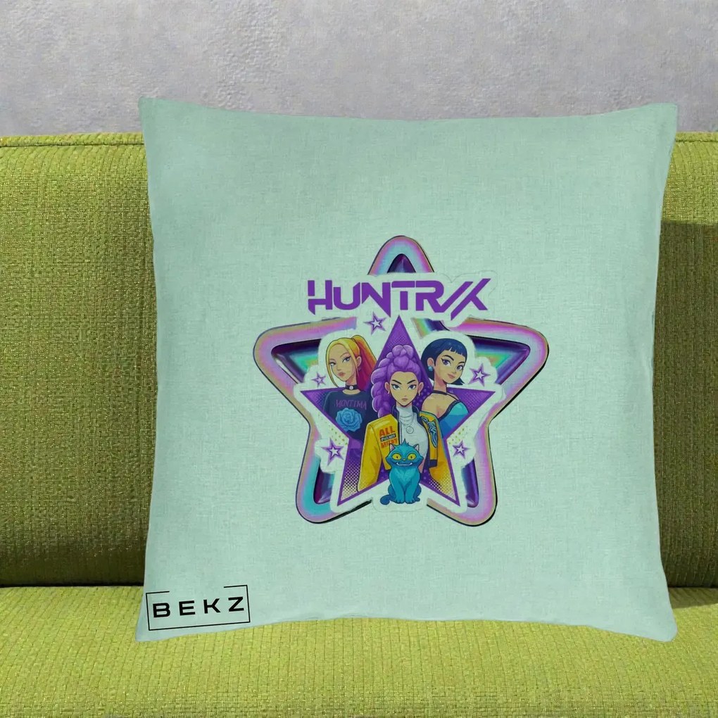 Perna Personalizata K-pop HUNTRX Trio Stea cu Pisica, 40x40 cm, Verde Menta, Husa Detasabila, Perna Inclusa, BEKZ®