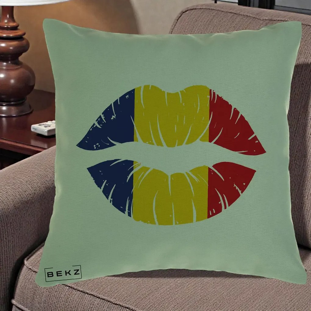 Perna Personalizata Buze Tricolor Romania, 40x40 cm, Verde, Husa Detasabila, Perna Inclusa, BEKZ®