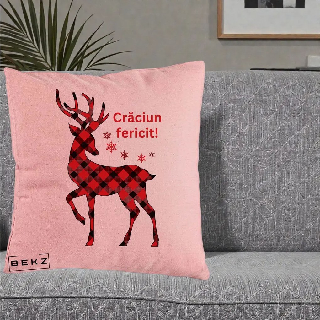 Perna Decorativa Ren Tartan Craciun Fericit, 40x40 cm, Roz, Husa Detasabila, Perna Inclusa, BEKZ®