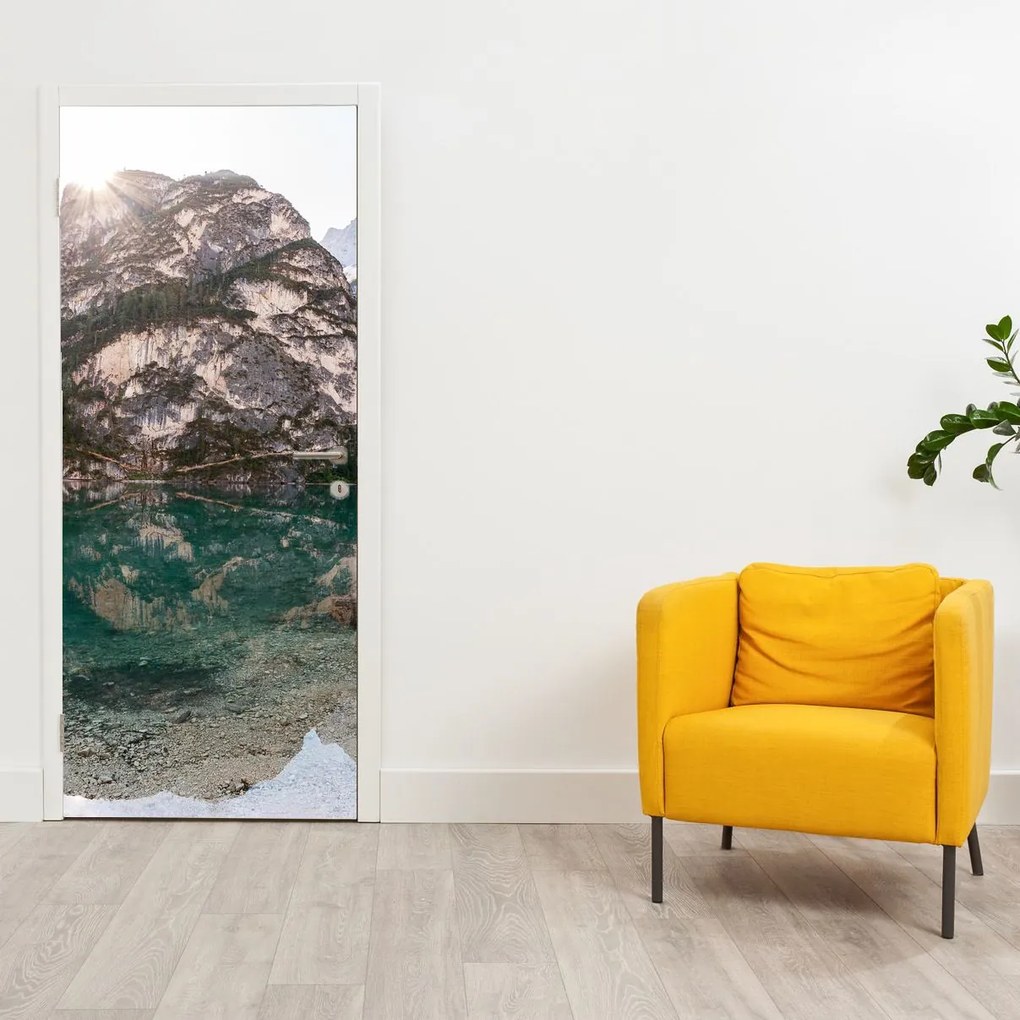 Fototapet pentru ușă - Lac Montan (95x205cm)