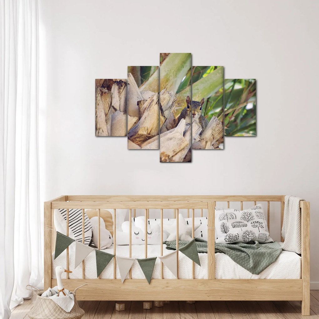 Tablou cu veverița în copaci (150x105 cm)