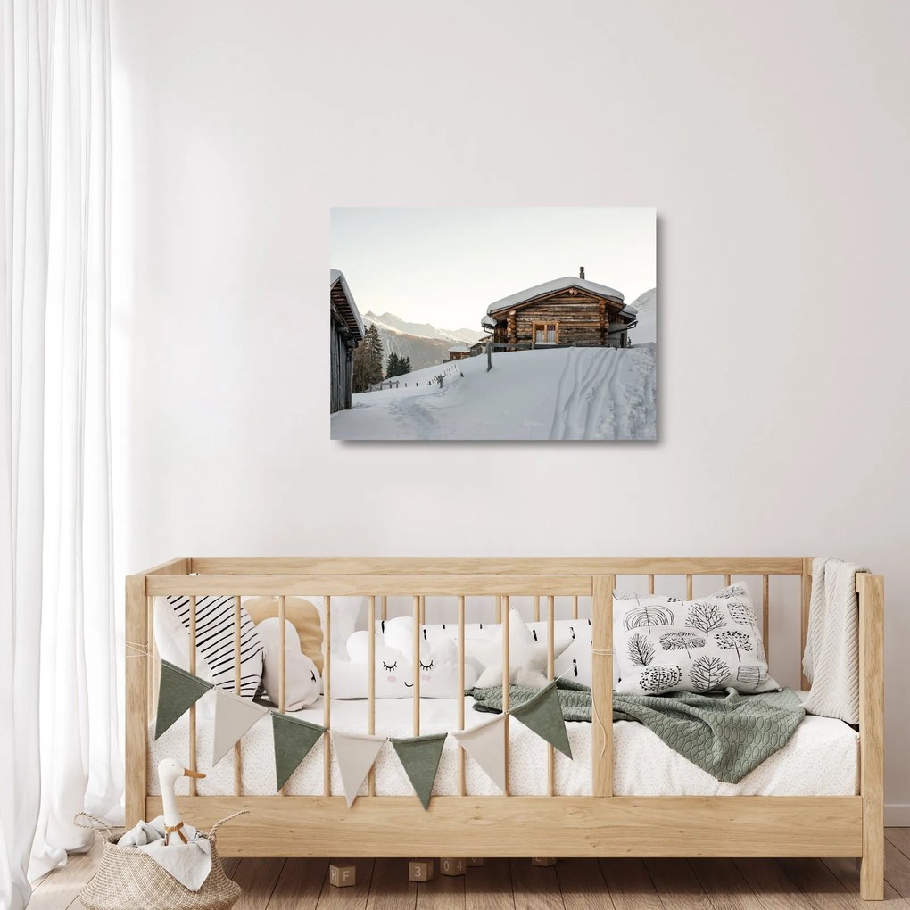 Tablou pe sticlă - cabana montană în zăpadă (70x50 cm)
