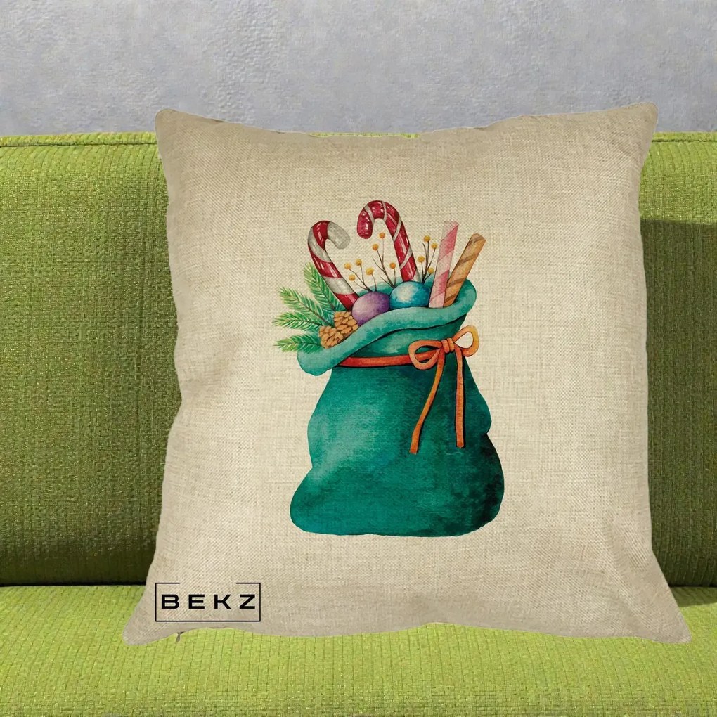 Perna Decorativa Saculet Cadouri Mos Craciun Acuarela Verde, 40x40 cm, Crem, Husa Detasabila, Perna Inclusa, BEKZ®